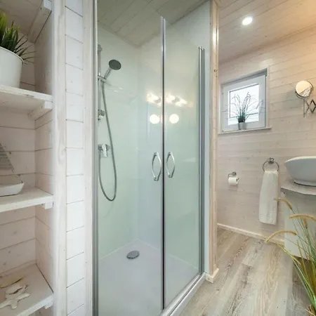 Botel Isa-bella Comfortable *