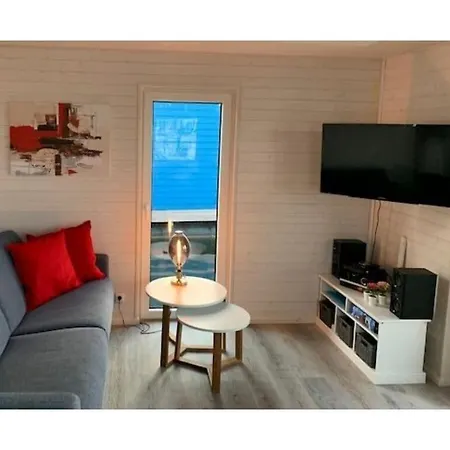 Botel Isa-bella Comfortable *