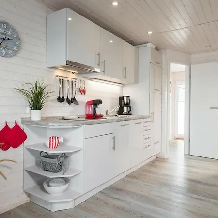 Botel Isa-bella Comfortable *