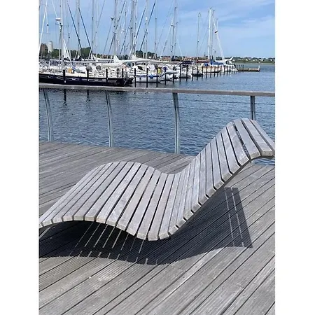 Botel Isa-bella Comfortable *