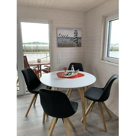 Isa-bella Comfortable Burgtiefe auf Fehmarn